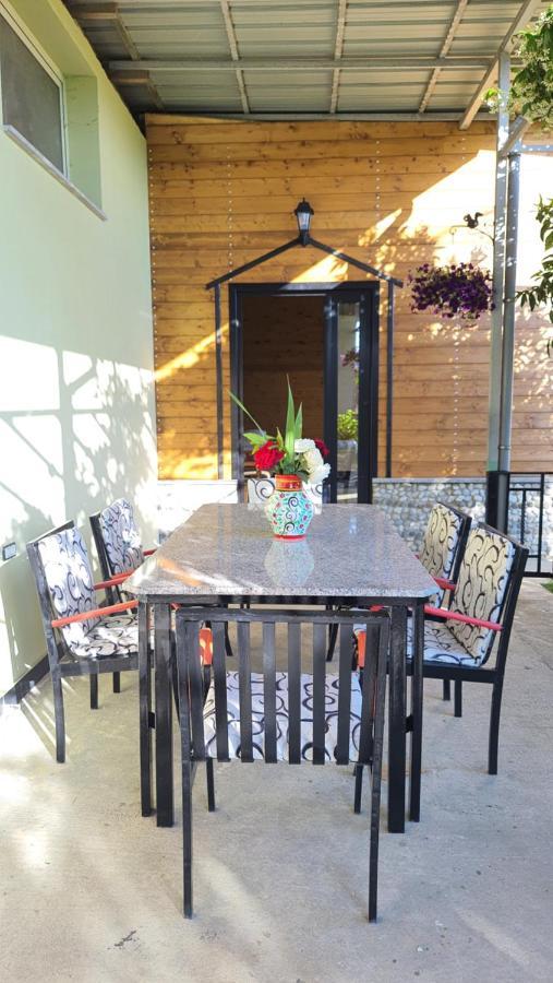 Room With Private Garden Shkodra Exterior foto