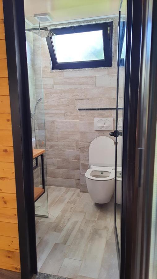 Room With Private Garden Shkodra Exterior foto